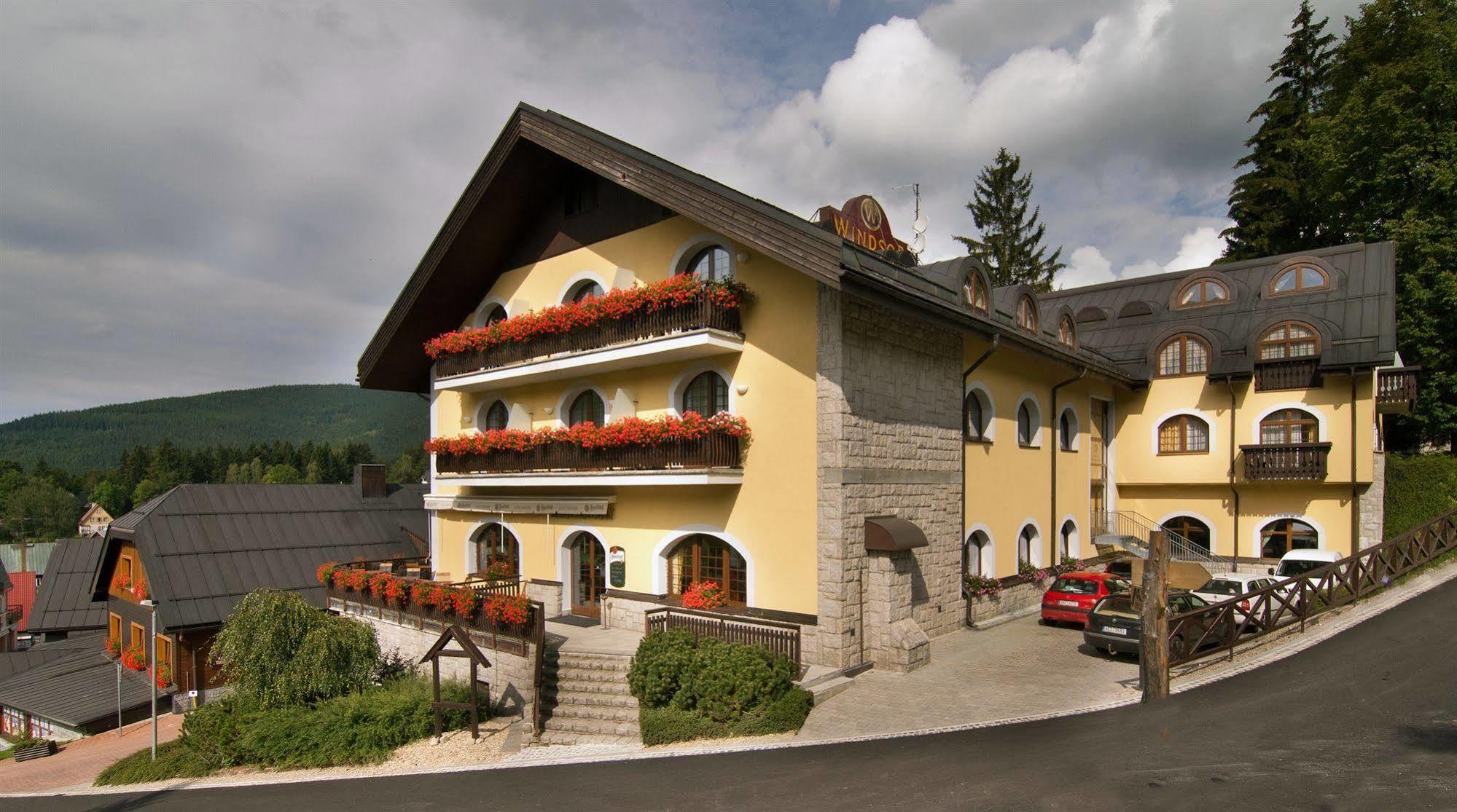 Wellness Hotel Windsor Špindlerŭv Mlýn 외부 사진