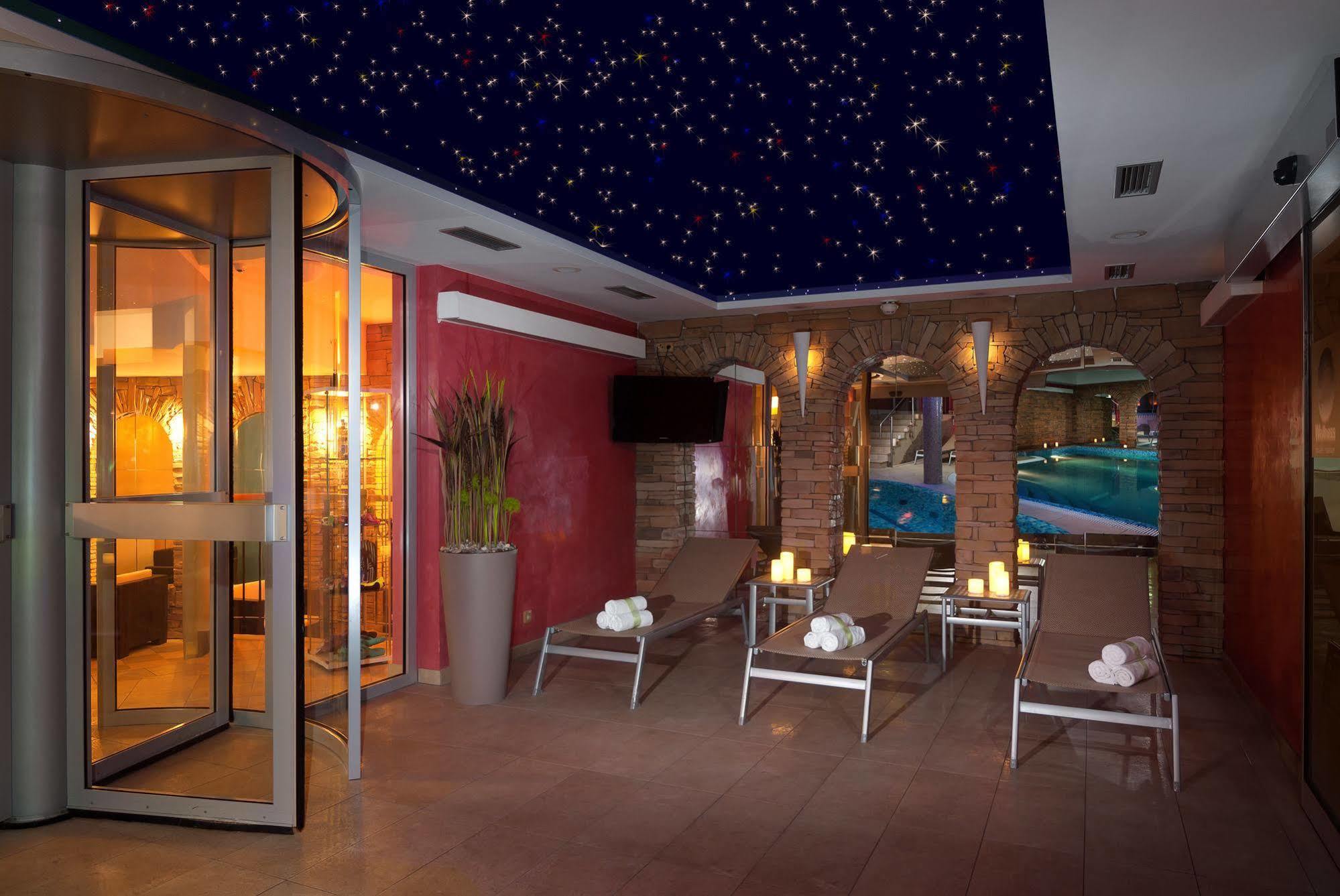 Wellness Hotel Windsor Špindlerŭv Mlýn 외부 사진
